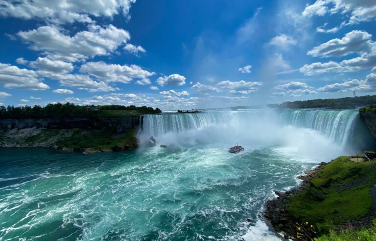 Niagara Falls Tour 2 Days
